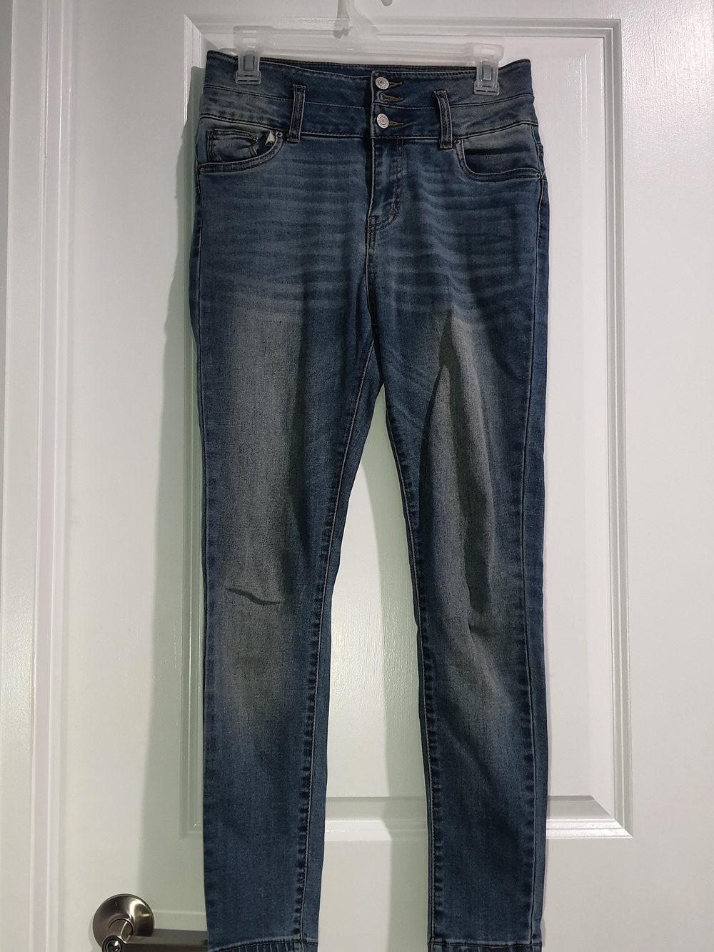 High-Rise Skinny Jeans in Dark Blue Wash